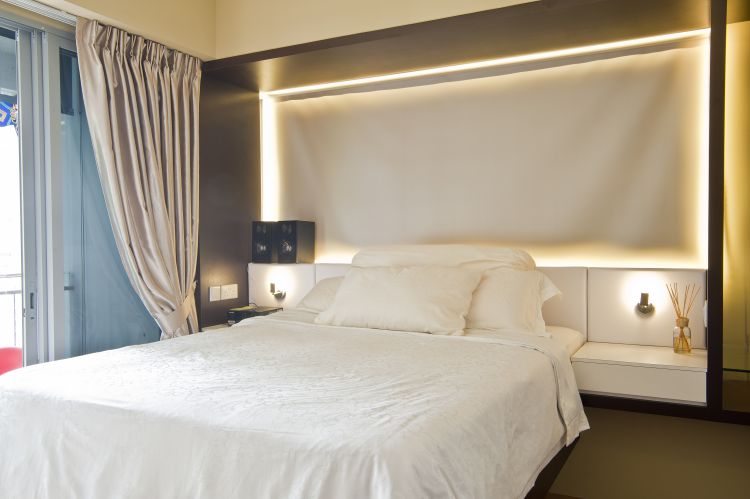Contemporary, Minimalist Design - Bedroom - Condominium - Design by WEDA StudioInc Pte Ltd