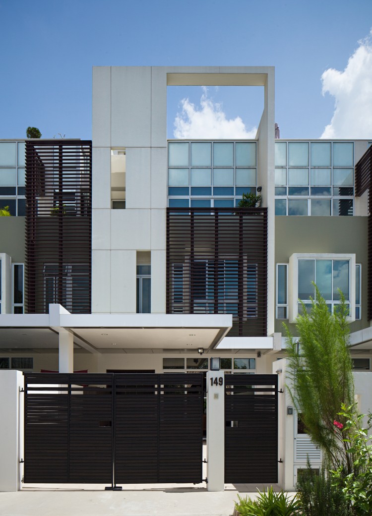 Modern, Vintage Design - Balcony - Landed House - Design by Weiken.com Design Pte Ltd