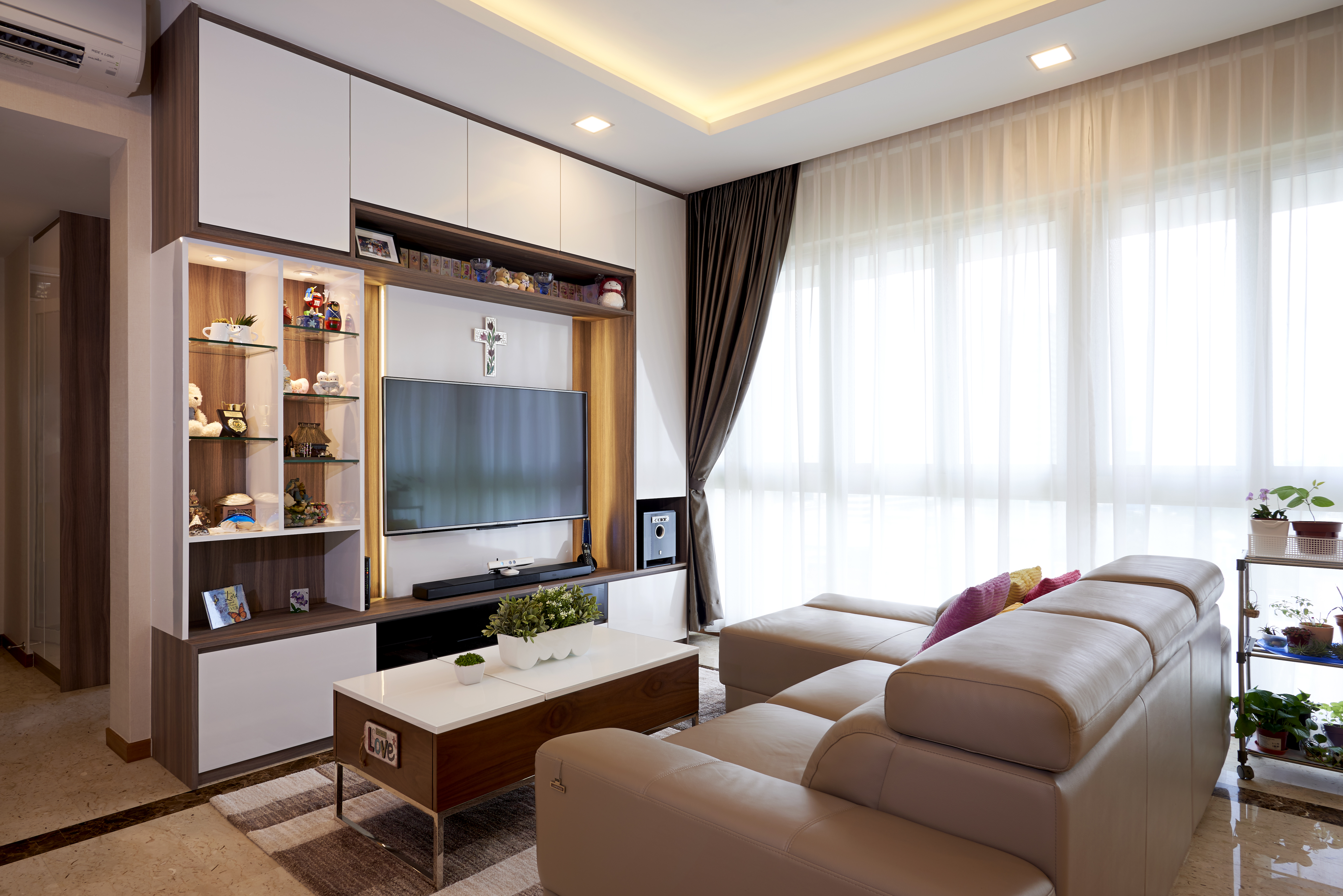 Contemporary Design - Living Room - Condominium - Design by Weiken.com Design Pte Ltd