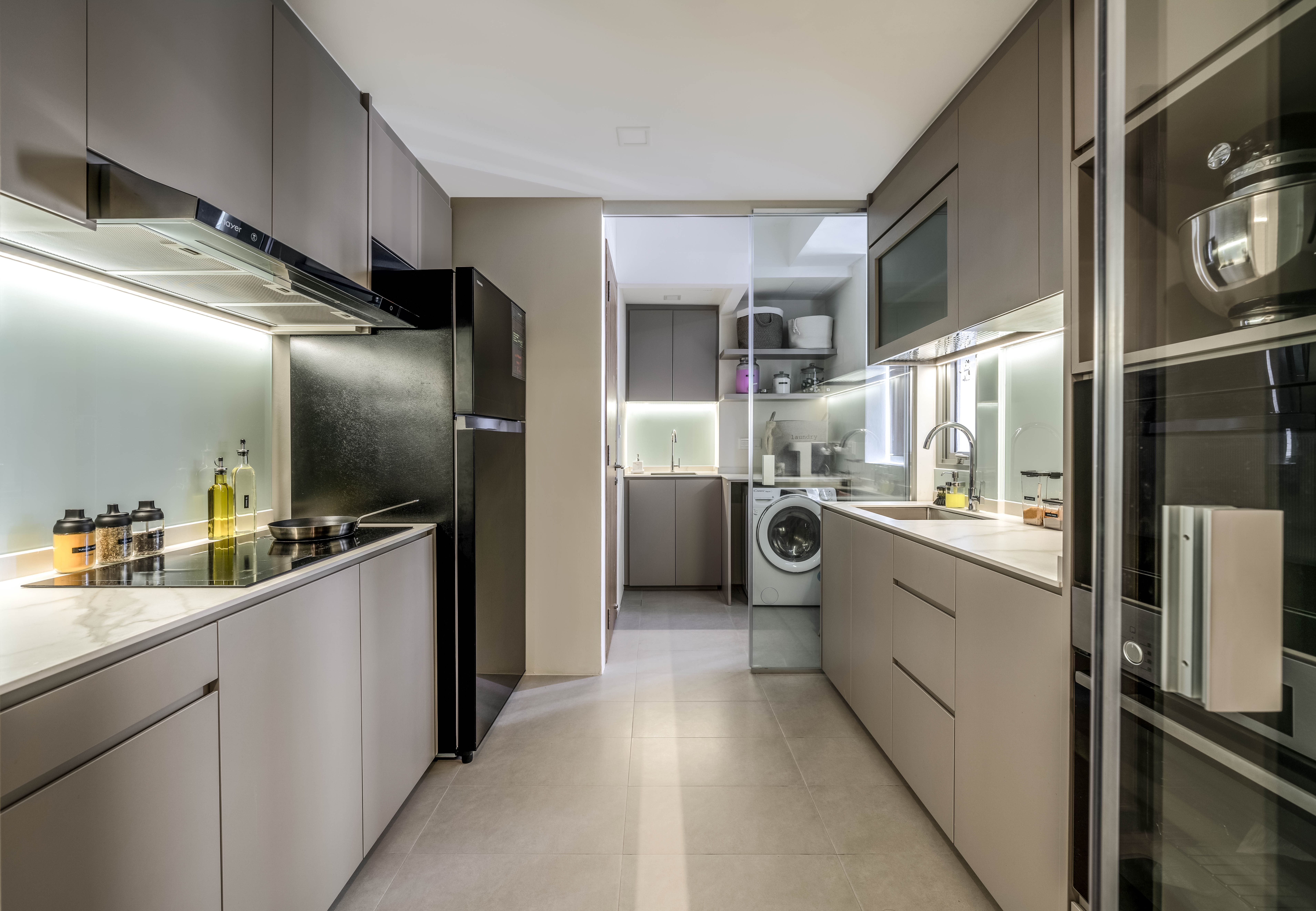 Contemporary, Modern Design - Kitchen - Condominium - Design by Weiken.com Design Pte Ltd