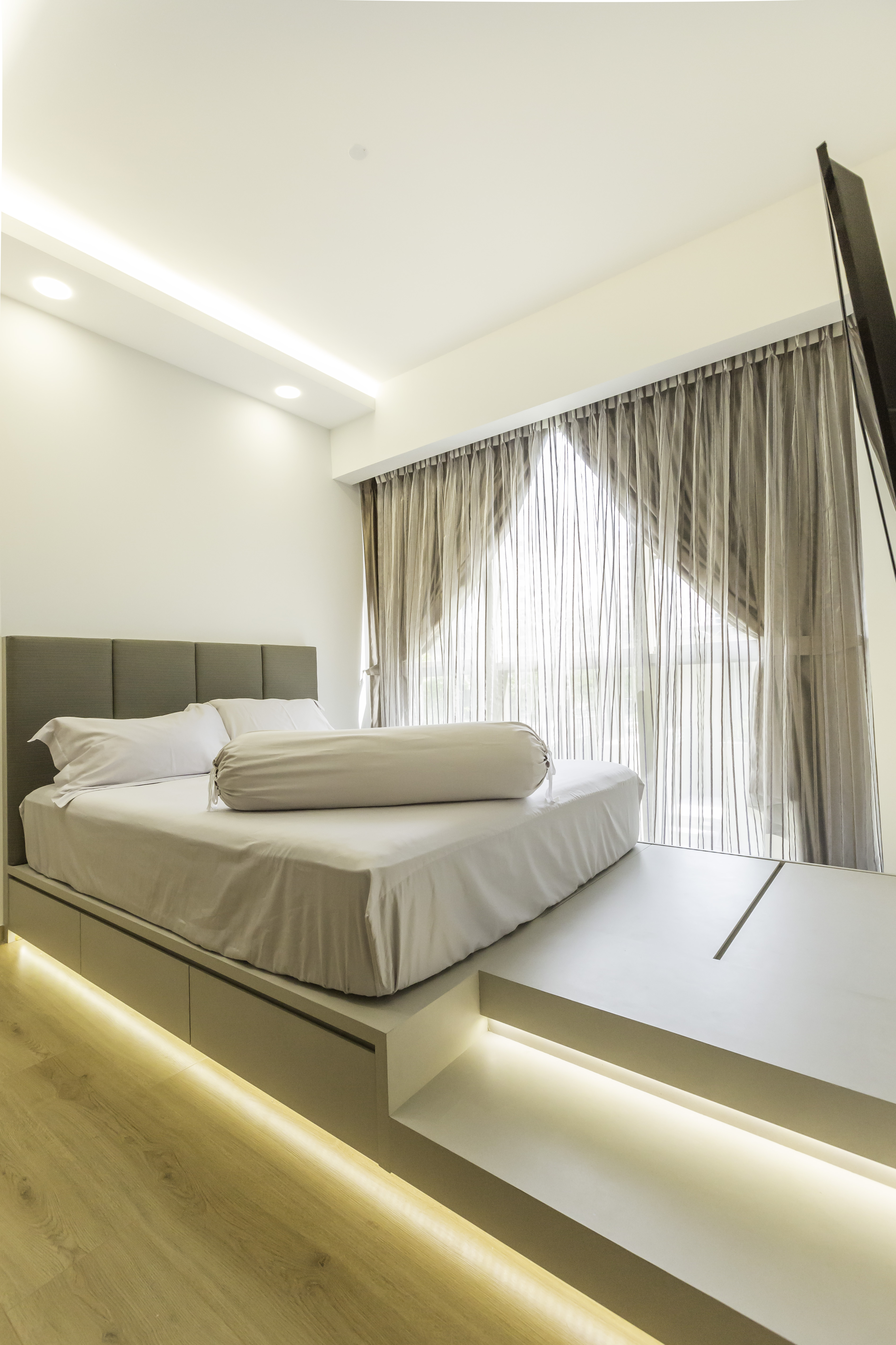 Industrial, Minimalist Design - Bedroom - Condominium - Design by Weiken.com Design Pte Ltd