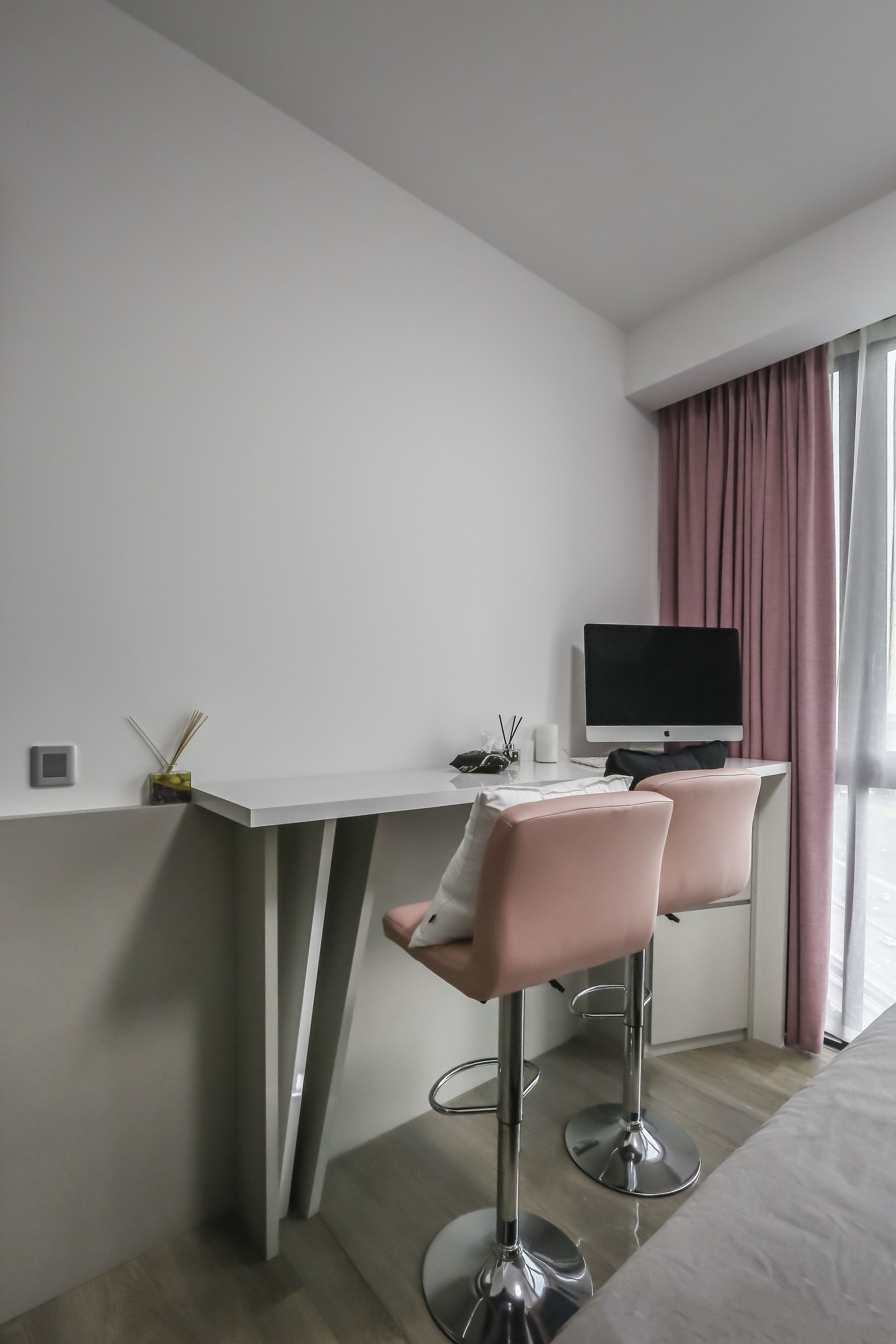 Minimalist Design - Study Room - Condominium - Design by Weiken.com Design Pte Ltd