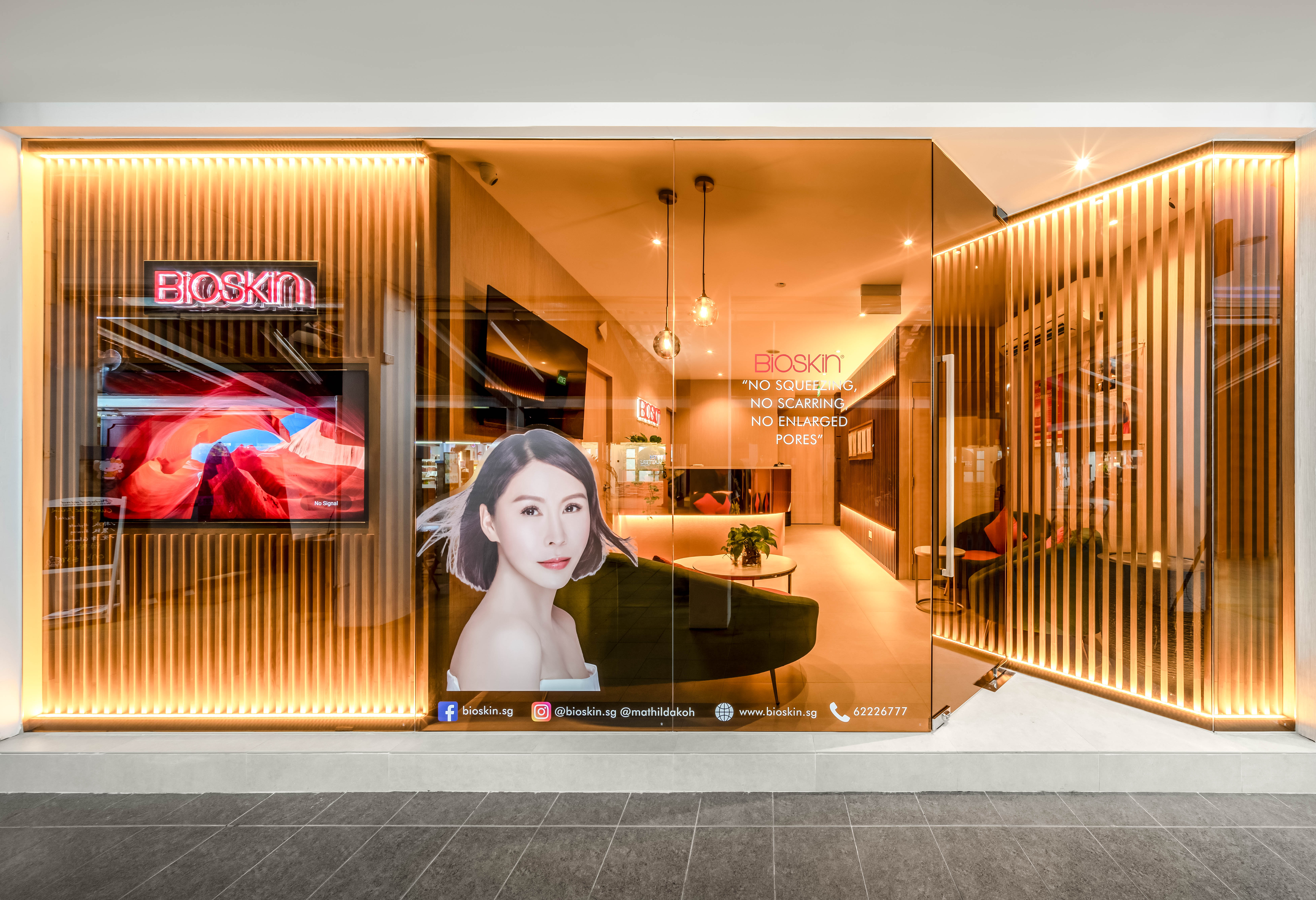 Contemporary Design - Commercial - Retail - Design by Weiken.com Design Pte Ltd