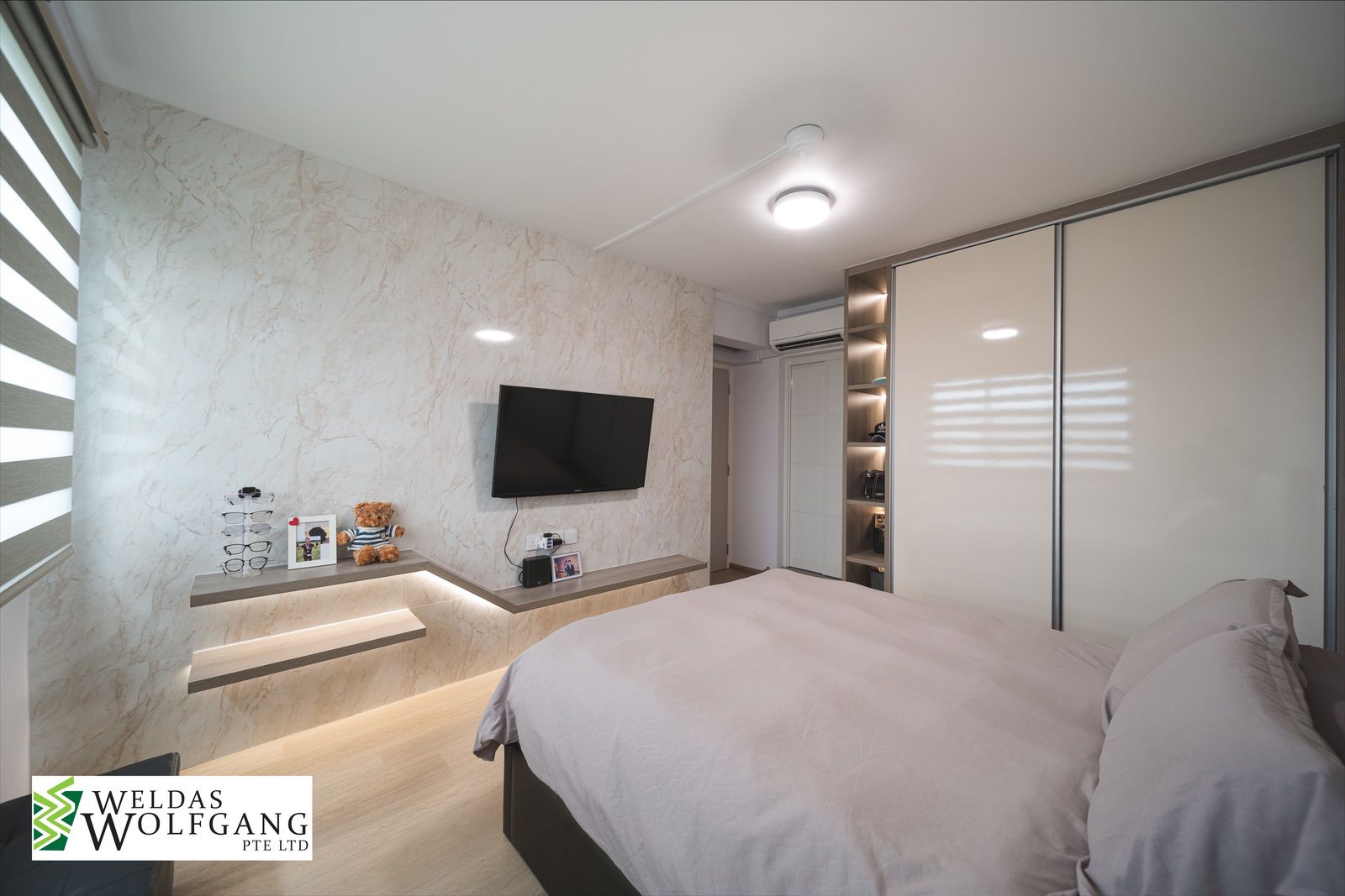 Contemporary, Minimalist, Modern Design - Bedroom - HDB 4 Room - Design by Weldas Wolfgang Pte Ltd
