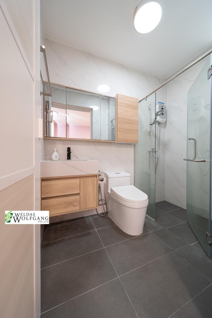 Minimalist, Resort, Scandinavian Design - Bathroom - HDB 5 Room - Design by Weldas Wolfgang Pte Ltd
