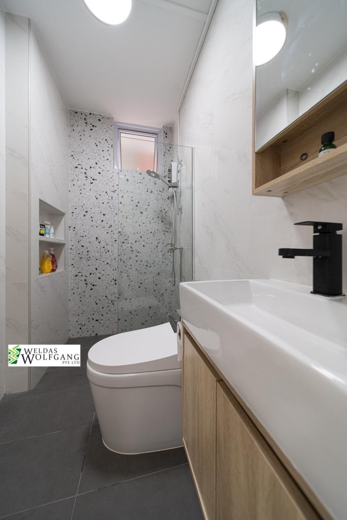 Minimalist, Resort, Scandinavian Design - Bathroom - HDB 5 Room - Design by Weldas Wolfgang Pte Ltd