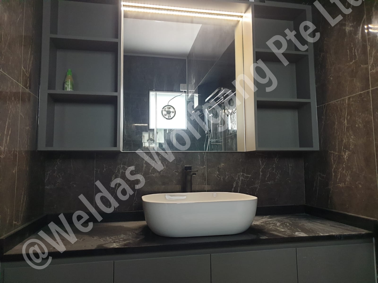 Industrial, Minimalist, Modern Design - Bathroom - HDB 4 Room - Design by Weldas Wolfgang Pte Ltd