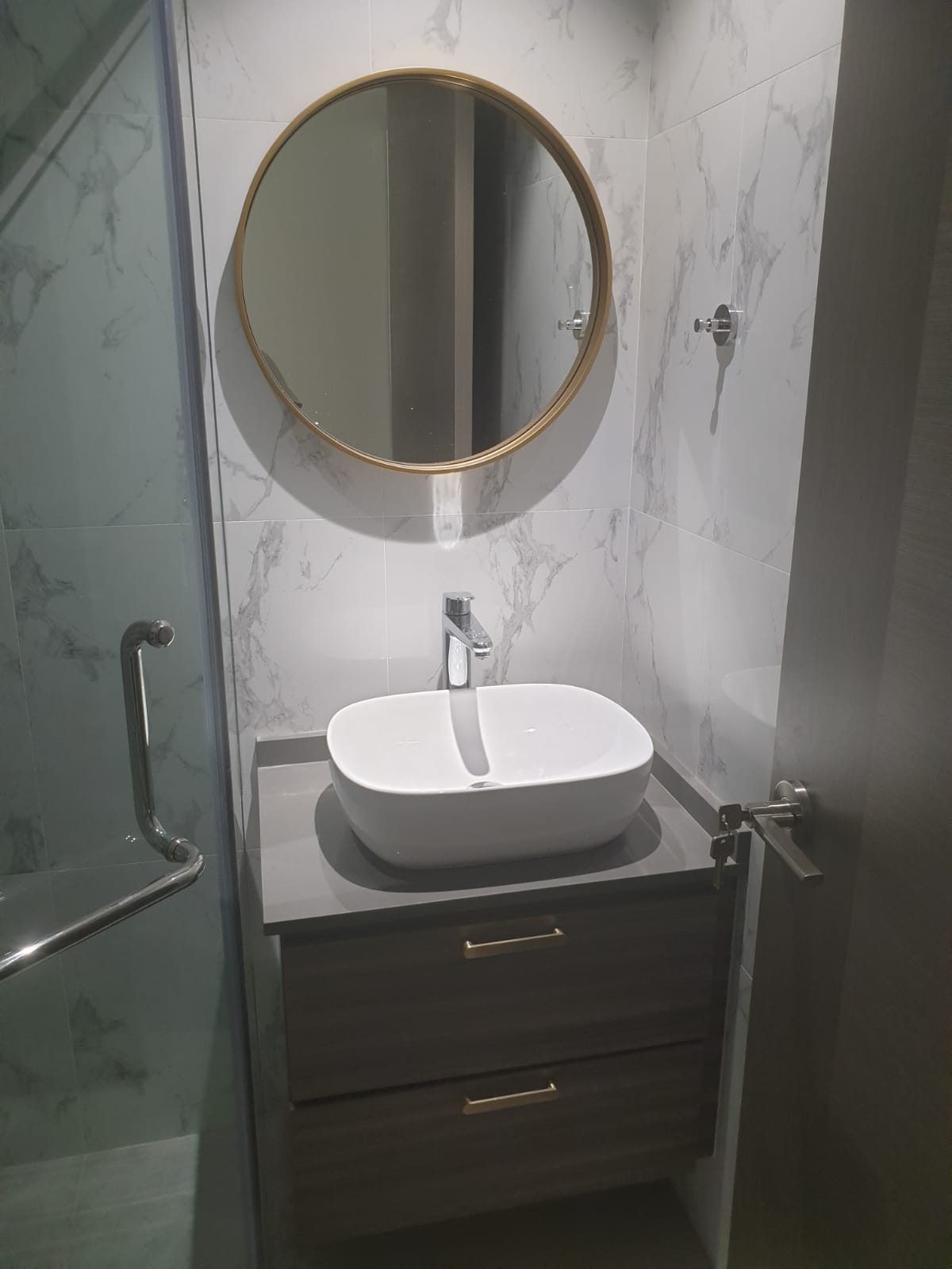Contemporary, Minimalist, Modern Design - Bathroom - Condominium - Design by Weldas Wolfgang Pte Ltd